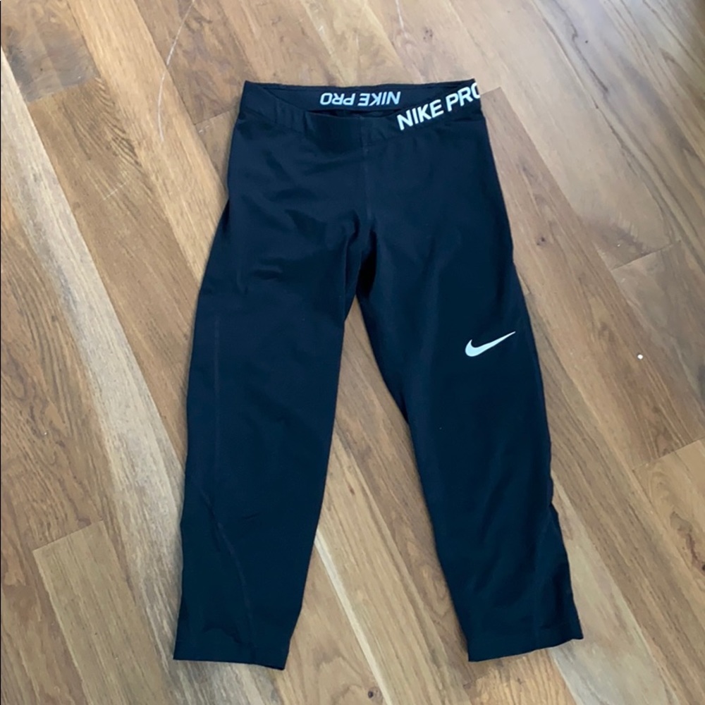 Nike Pros Cropped